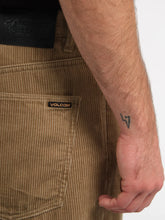 Carica l'immagine nel visualizzatore di Gallery, BILLOW TAPERED CORD PANT