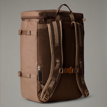 Carica l'immagine nel visualizzatore di Gallery, BASE CAMP FUSE BOX