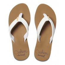 Carica l'immagine nel visualizzatore di Gallery, REEF CUSHION BREEZE