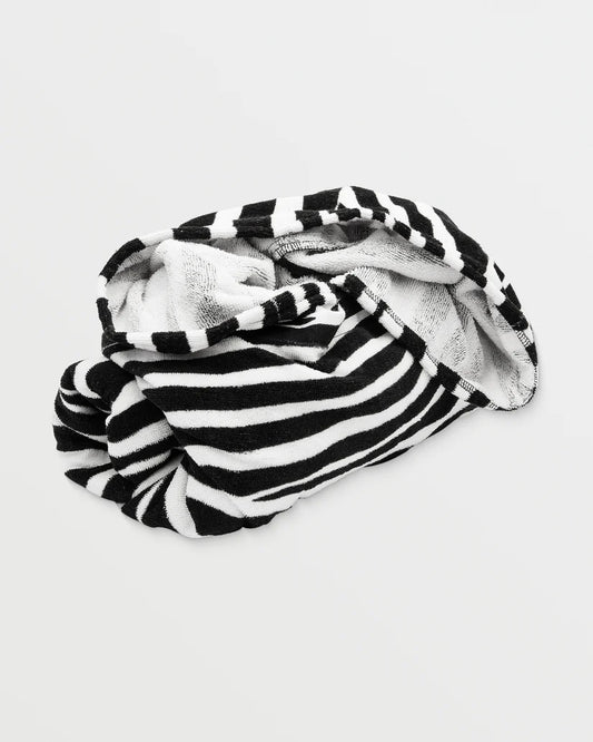 HOODED CHANGING TOWEL