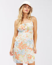 Carica l'immagine nel visualizzatore di Gallery, FEELIN BLUE