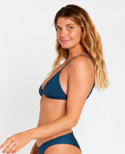 MODERN RIB FIXED TRI