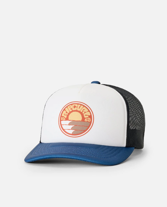 WEEKENDER TRUCKER