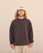 Carica l&#39;immagine nel visualizzatore di Gallery, VOLCOM STONE CREW FLEECE
