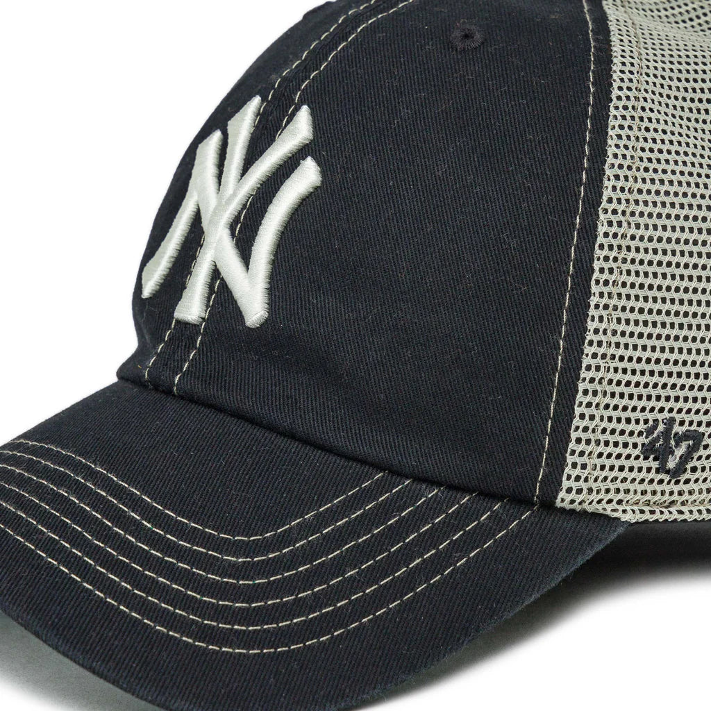 47 Cappellino Trawler Clean Up New York Yankees