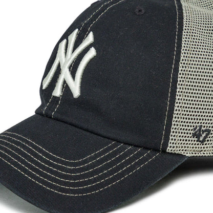 47 Cappellino Trawler Clean Up New York Yankees