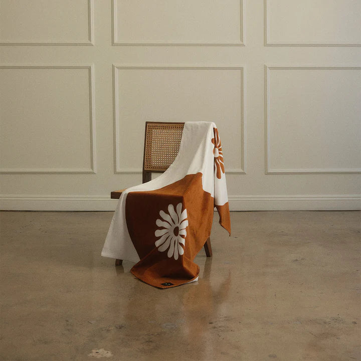 BOTANICAL BALANCE TOWEL