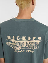 Carica l&#39;immagine nel visualizzatore di Gallery, SERVICE STATION SS TEE
