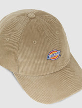 Carica l&#39;immagine nel visualizzatore di Gallery, HARDWICK CORD CAP 2
