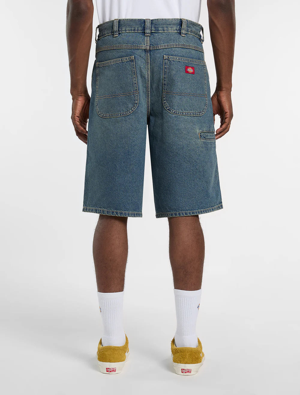 958 13 INCH LOOSE SHORT JEANS