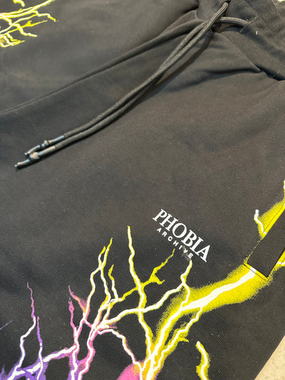 BLACK SHORTS WITH PINK AND YELLOW LIGHTNING PRINT AND LOGO PRINT