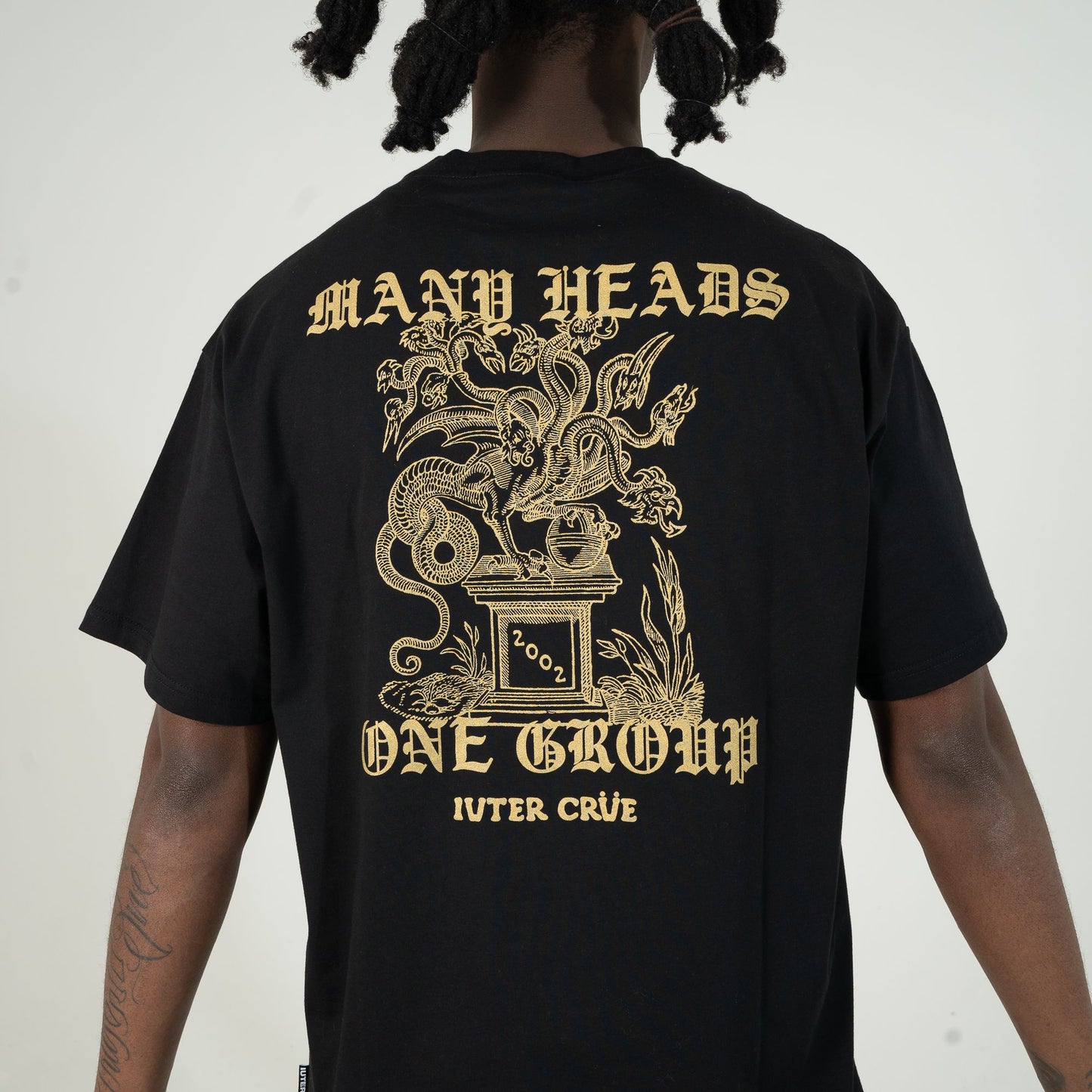 MYTHS TEE