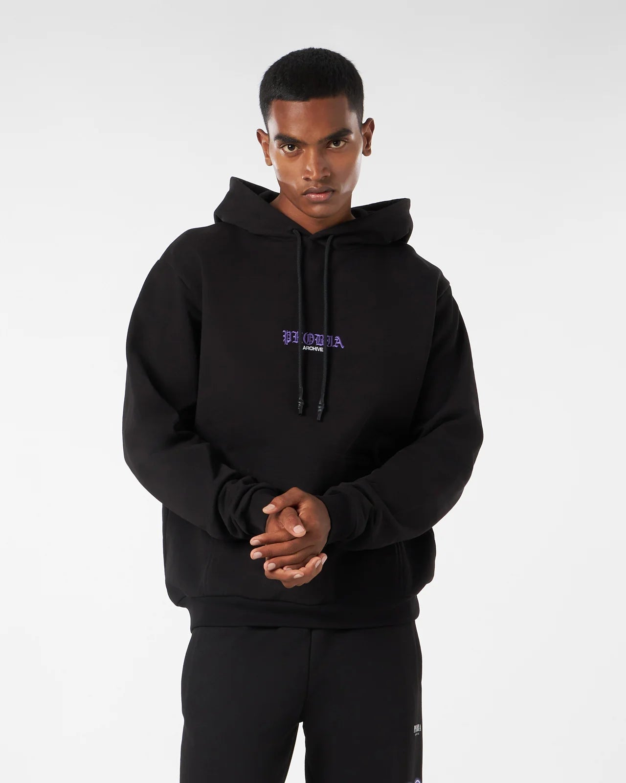 BLACK HOODIE WITH SKULL PRINT