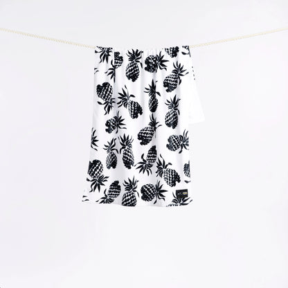 PINEAPPS TOWEL
