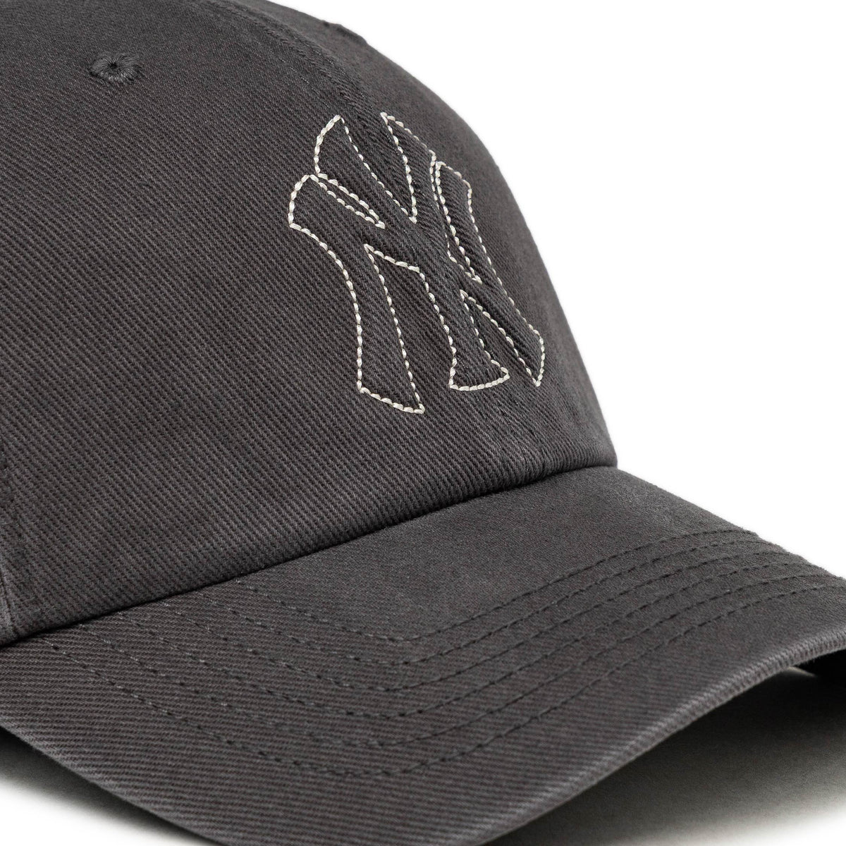 47 Cappellino Trailer Clean Up New York Yankees