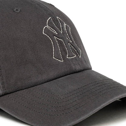 47 Cappellino Trailer Clean Up New York Yankees