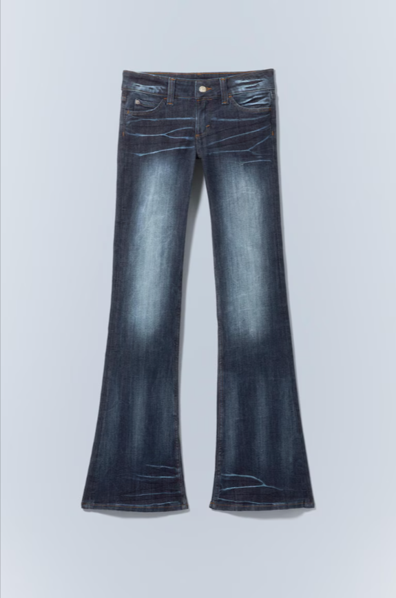 BOOTY BEI LOW WAIST SKINNY BOOTCUT JEANS