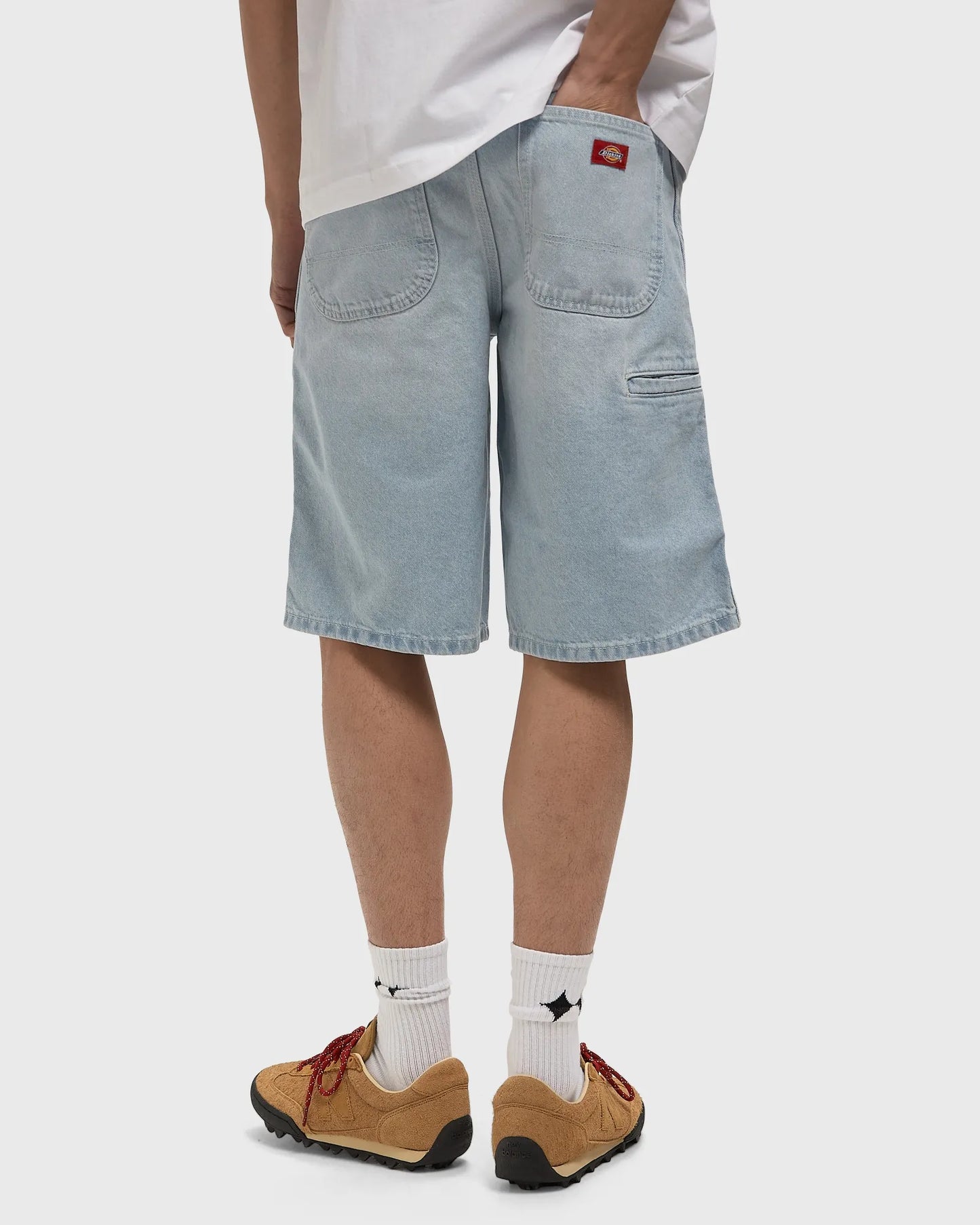 958 13 INCH LOOSE SHORT JEANS
