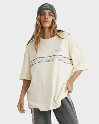 LOOKING UP TEE