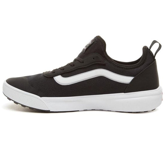 UA UltraRange AC Black/True Whit