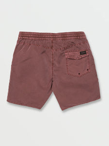 CENTER TRUNK 17