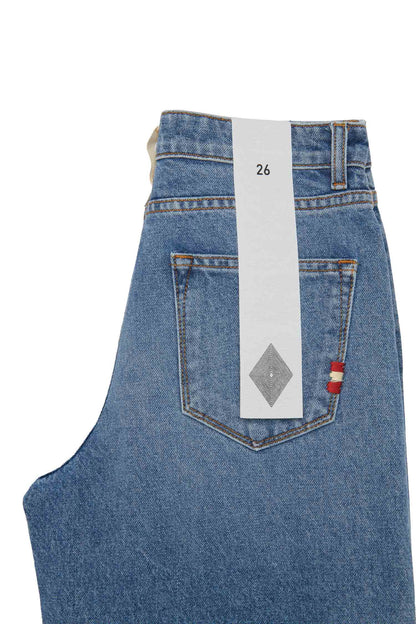 Linda Amish Denim Stone Used Cut