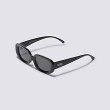 Carica l&#39;immagine nel visualizzatore di Gallery, SHOWSTOPPER SUNGLASSES
