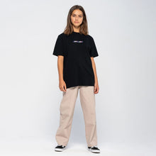 Carica l&#39;immagine nel visualizzatore di Gallery, Oval Flame Dot Fusion T-Shirt

