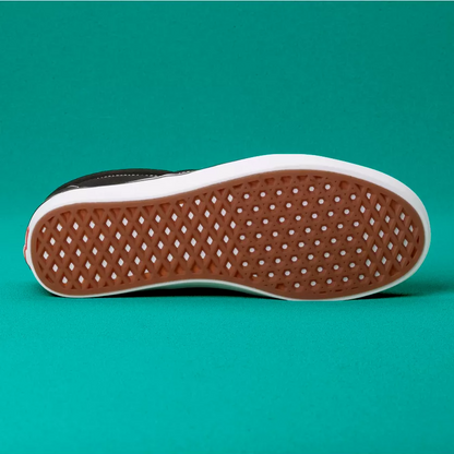 UA ComfyCush Slip CLASSIC BLACK